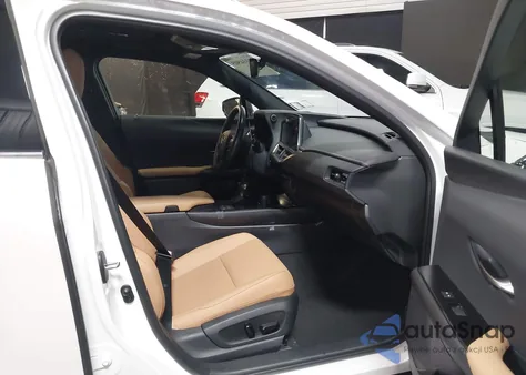 2024 Lexus Ux 250H Premium z USA, uszkodzony, nr VIN JTHP9JBH5R2071157